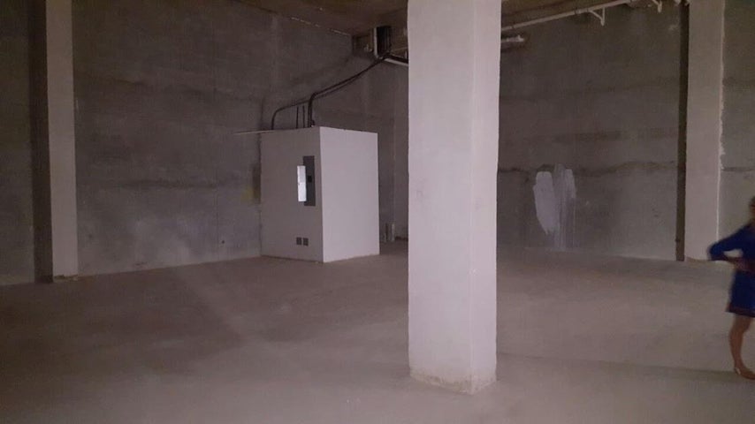 Commercial Property for Sale in Sector Juan Díaz Panamá Province 07101